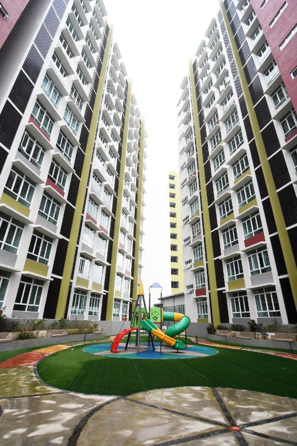 Mahkota Valley Apartment Indera Mahkota Kuantan#Netflix Exterior photo